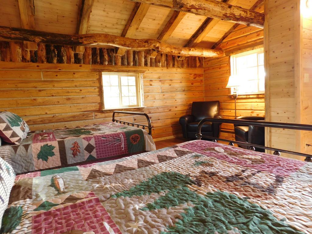 Abajo Haven Guest Cabins Hotel Blanding Bagian luar foto